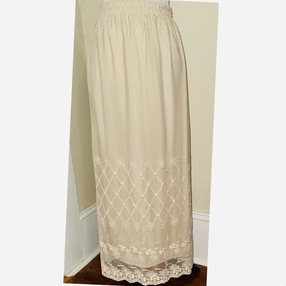 Delicate Mesh Lace Embroidered Elastic Waist Maxi Skirt, Sz Med